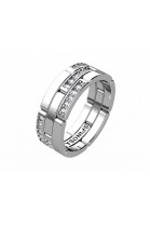 wedding ring with chain design and diamonds