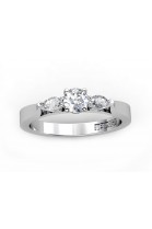 engagement ring ¨trilogi¨ with 3 diamonds