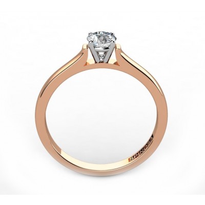 anillo de compromiso de oro 18k bicolor con diamantes.