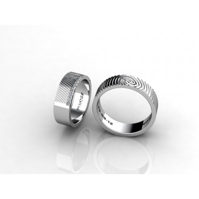 Обручальное кольцо с бриллиантами и отпечатком пальца