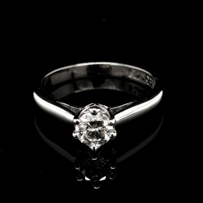 ENGAGEMENT RING WITH 0.50 CT. DIAMOND