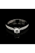 ENGAGEMENT RING WITH 0.37 CT. CENTRAL DIAMOND