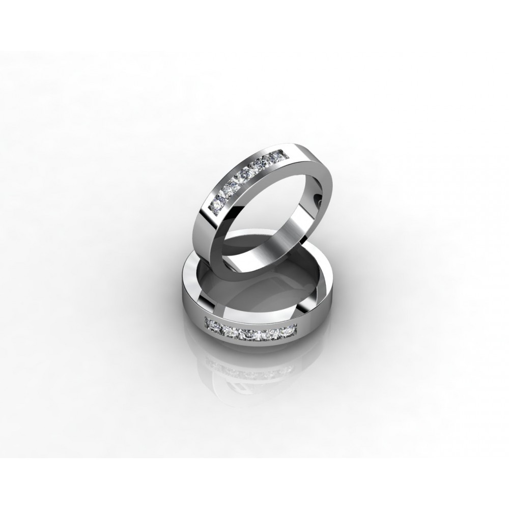 Обручальное кольцо из золота 18К с бриллиантами