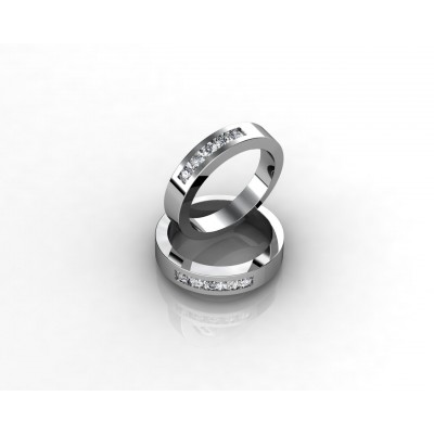 Обручальное кольцо из золота 18К с бриллиантами
