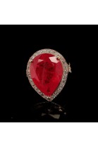 COCKTAIL RING WITH RUBY AND DIAMONDS
