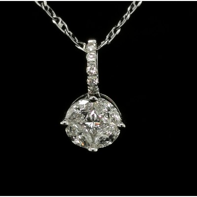 WHITE GOLD PENDANT WITH INVISIBLE SETTING DIAMONDS