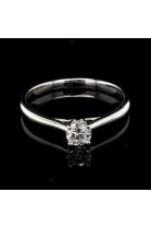 ENGAGEMENT RING WITH 0.28 CT. CENTRAL DIAMOND