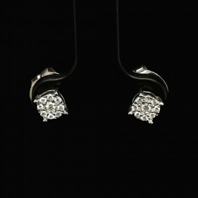 INVISIBLE SETTING EARRINGS WITH DIAMONDS