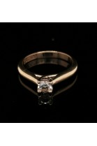 ENGAGEMENT RING WITH CENTRAL DIAMOND 0,30 CT.