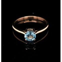 SOLITAIRE RING WITH BLUE TOPAZ