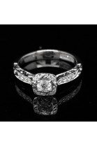 ENGAGEMENT RING WITH 0.22 CT. CENTRAL DIAMOND