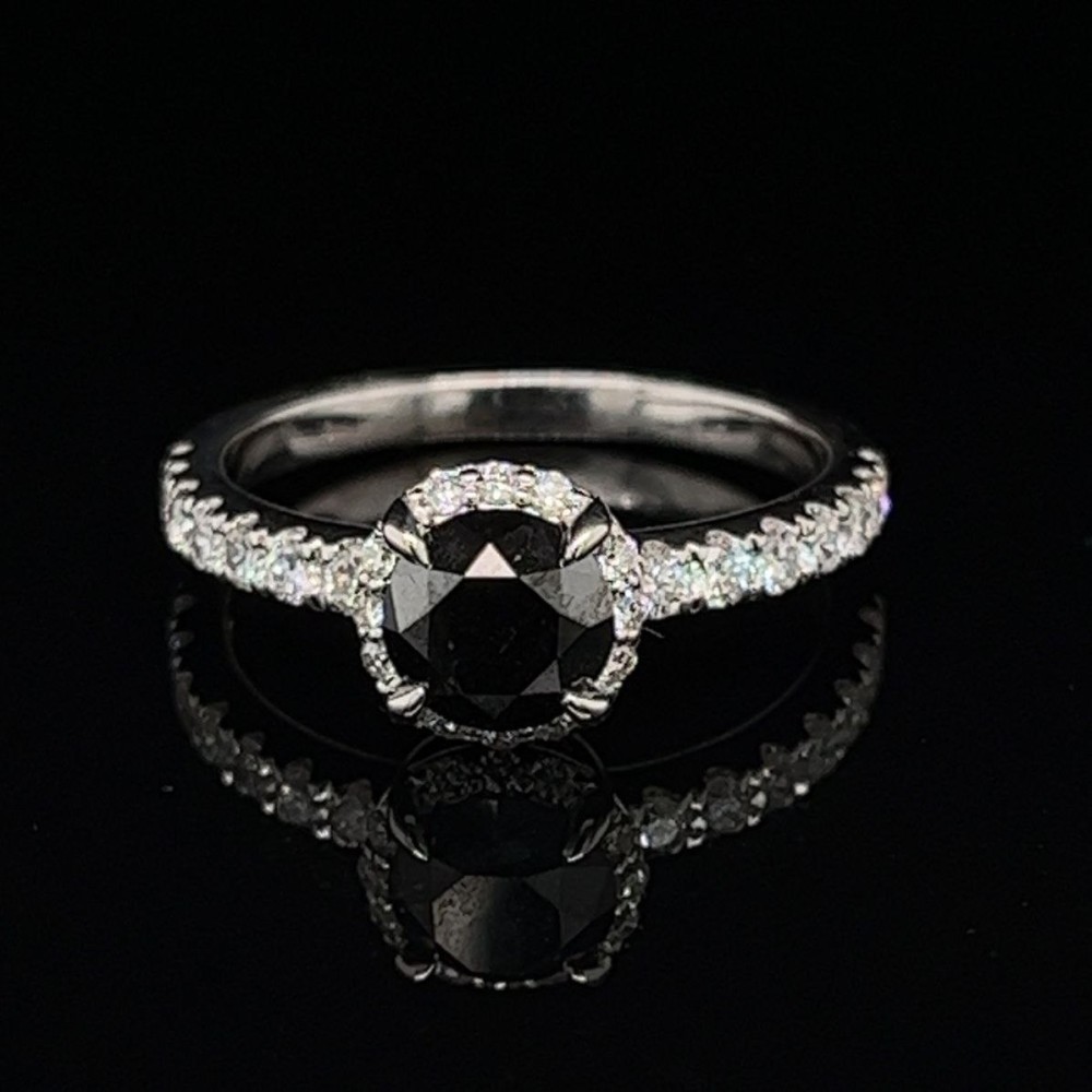 ENGAGEMENT RING WITH 1.03 CT. CENTRAL BLACK DIAMOND