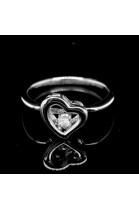 HEART SHAPE RING WITH MOVING DIAMOND
