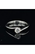 SOLITAIRE RING WITH 0,28 CT.CENTRAL DIAMOND