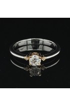 SOLITAIRE RING WITH 0,32 CT. CENTRAL DIAMOND